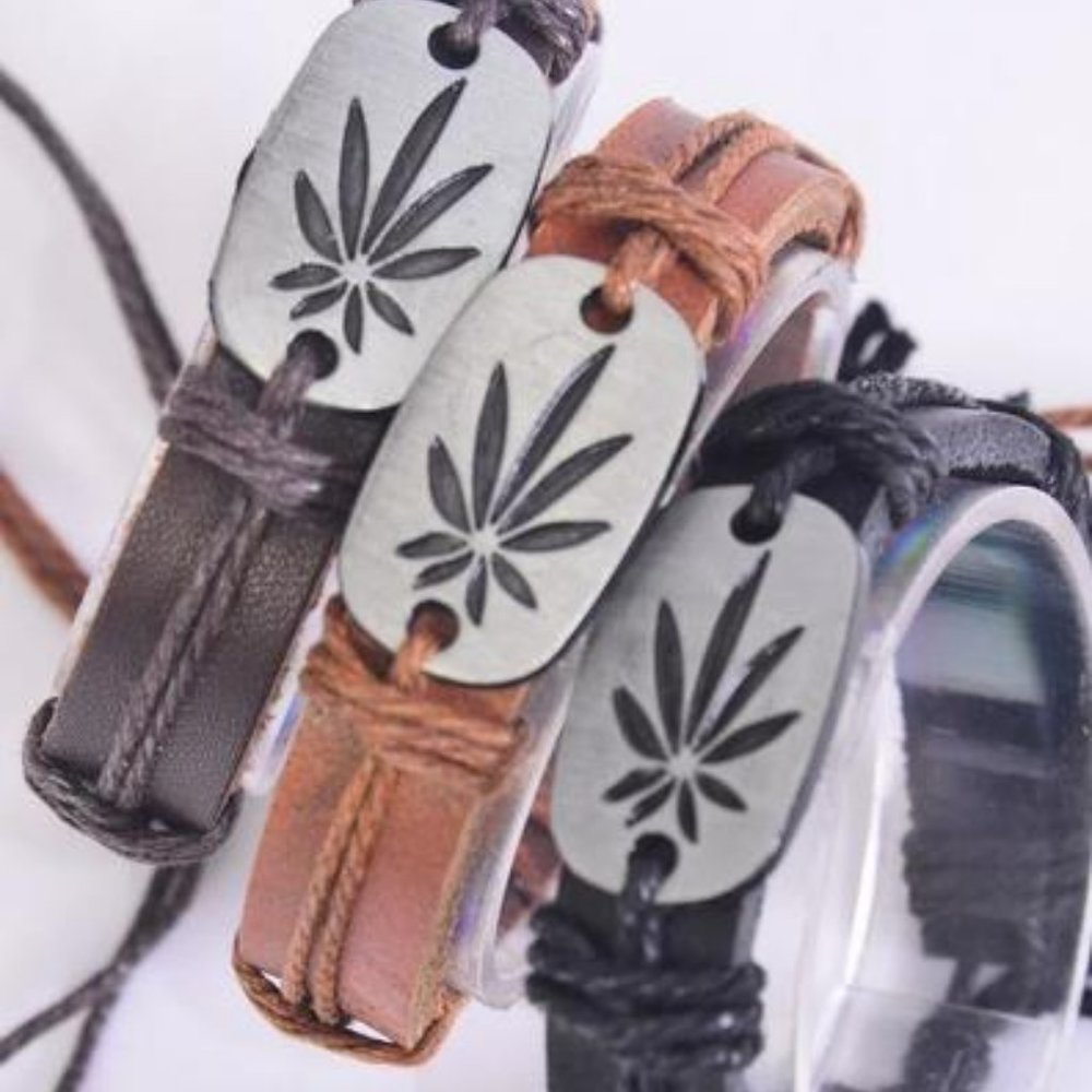 Unisex Cannabis Leather Band Bracelet Anklet